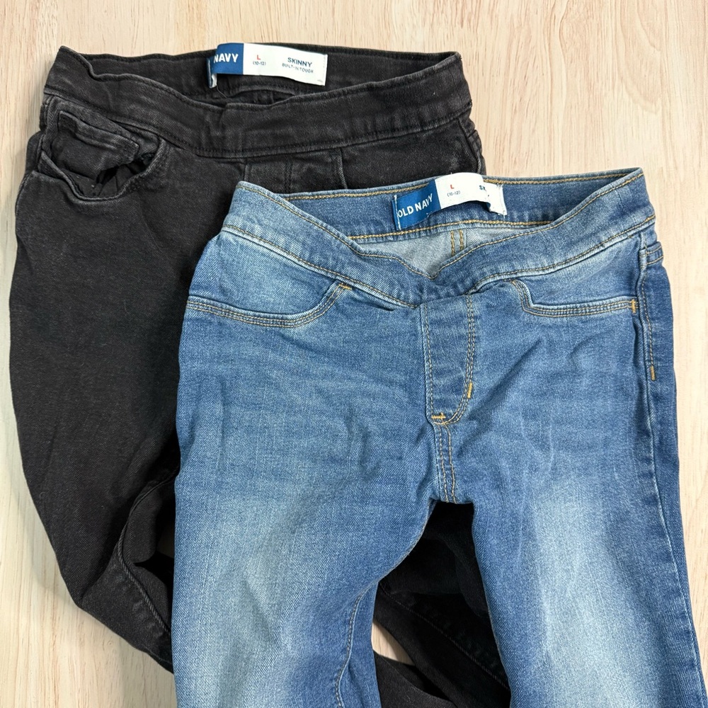 Old Navy Skinny Jeans Pair - Black & Blue Denim
